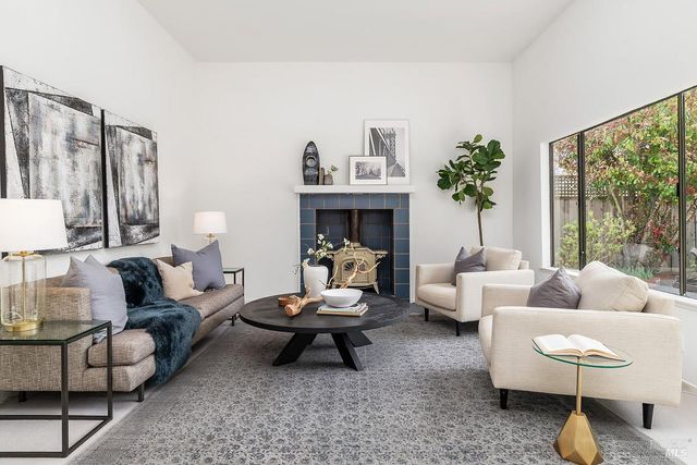 100 Partridge Dr, Novato, CA 94945