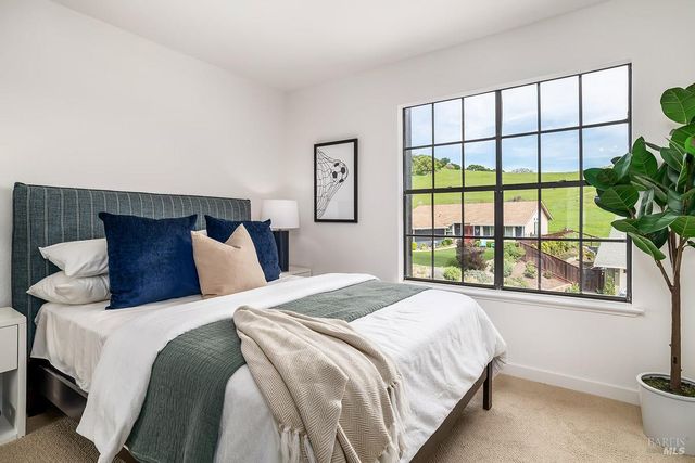 100 Partridge Dr, Novato, CA 94945