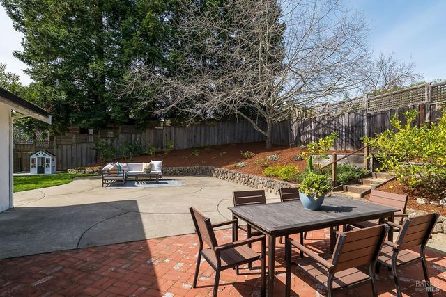 100 Partridge Dr, Novato, CA 94945