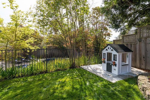 100 Partridge Dr, Novato, CA 94945