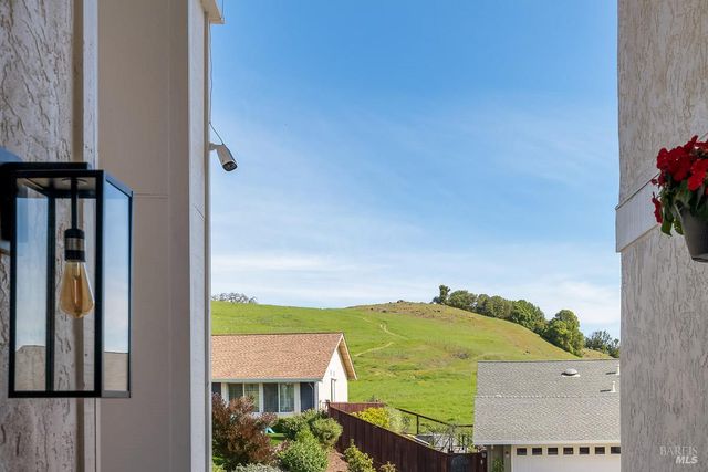 100 Partridge Dr, Novato, CA 94945