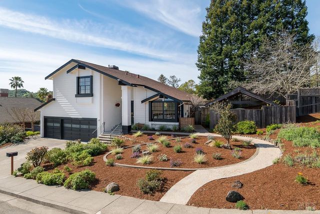 100 Partridge Dr, Novato, CA 94945