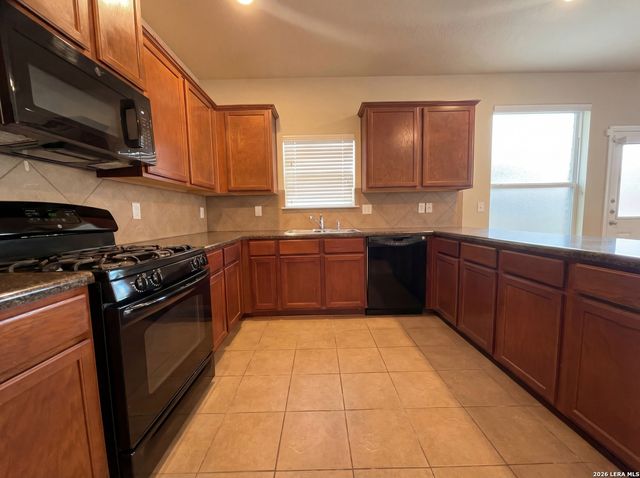 2977 Ashwood, Schertz, TX 78108