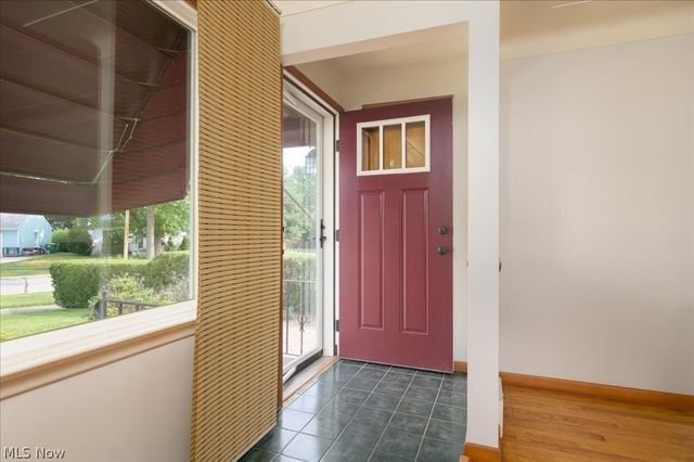 32204 Glen Arden Drive, Willowick, OH 44095
