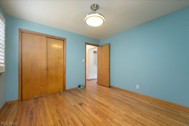 32204 Glen Arden Drive, Willowick, OH 44095