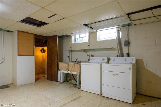 32204 Glen Arden Drive, Willowick, OH 44095