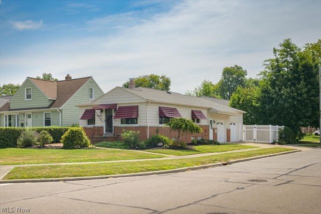 32204 Glen Arden Drive, Willowick, OH 44095