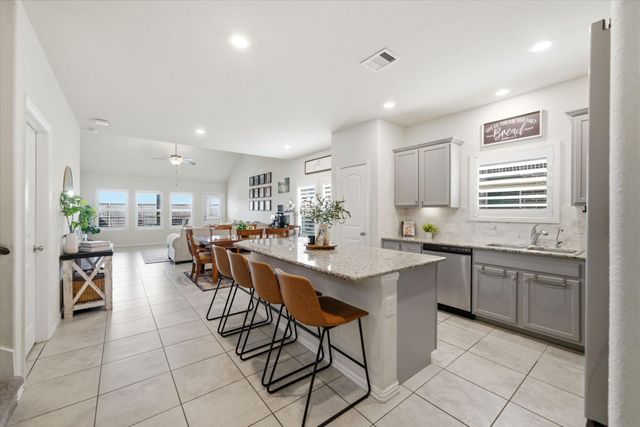 6802 Barrington Creek Trace, Katy, TX 77493