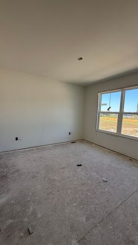 727 W Ironwood Drive, Rossford, OH 43460