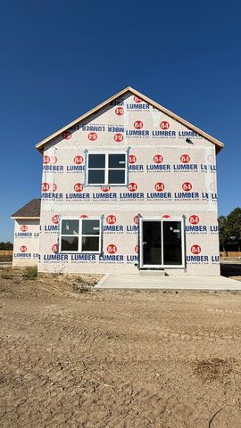 727 W Ironwood Drive, Rossford, OH 43460