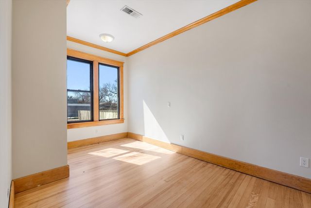523 High Street SE, Albuquerque, NM 87102
