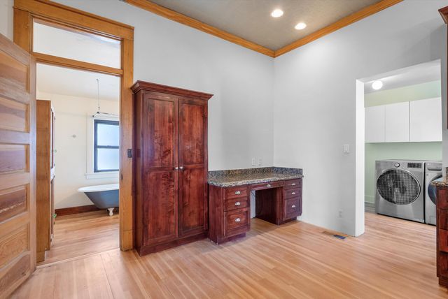 523 High Street SE, Albuquerque, NM 87102