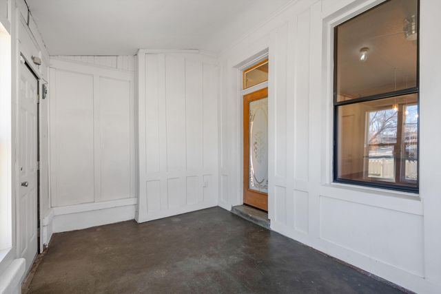 523 High Street SE, Albuquerque, NM 87102