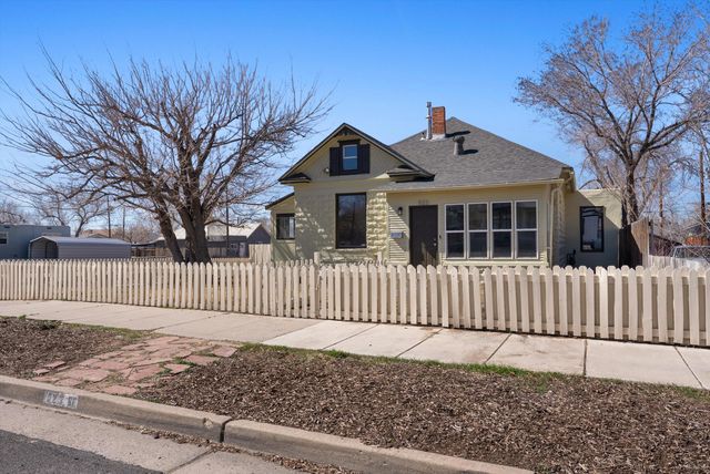 523 High Street SE, Albuquerque, NM 87102