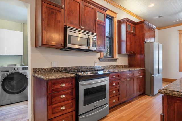 523 High Street SE, Albuquerque, NM 87102