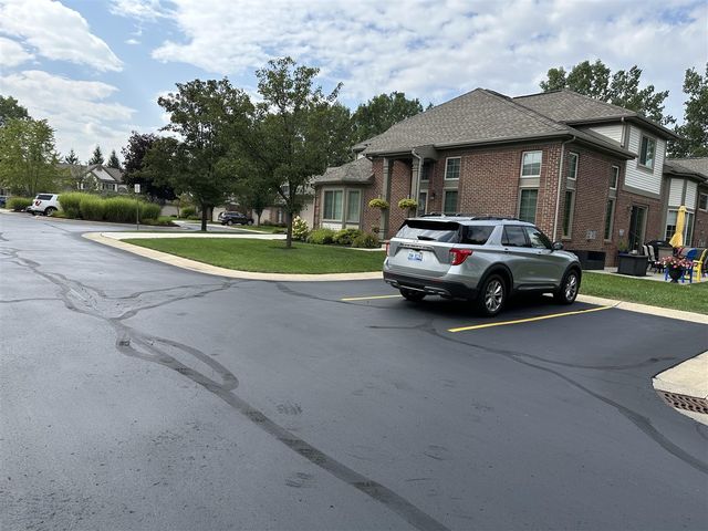 44539 N Heather Lane, Canton, MI 48187