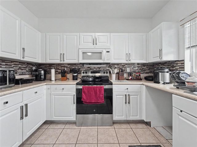 14264 SW 289th Ter 0, Homestead, FL 33033