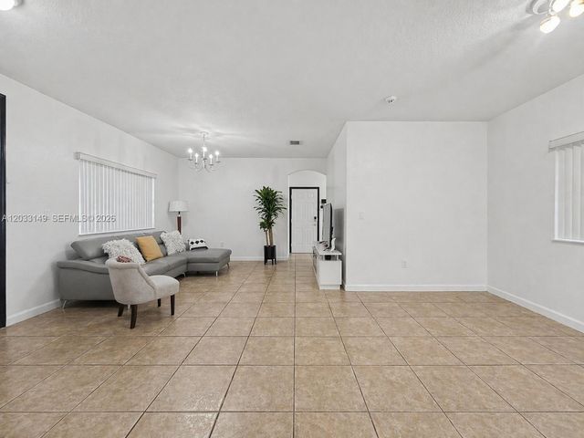 14264 SW 289th Ter 0, Homestead, FL 33033