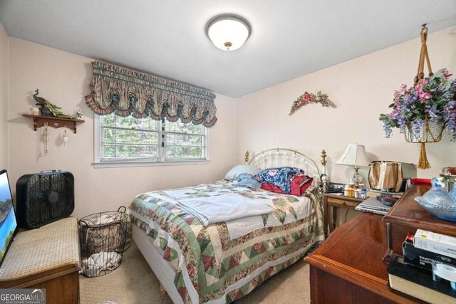 589 Creek View Drive, Lawrenceville, GA 30044