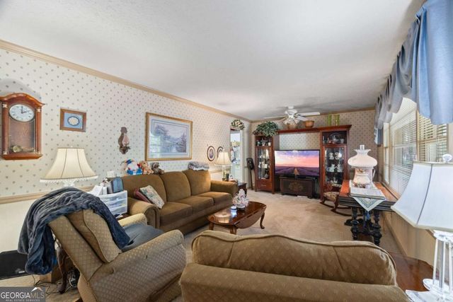 589 Creek View Drive, Lawrenceville, GA 30044
