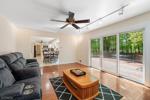 3 Kilmer Dr, Hillsborough Twp., NJ 08844