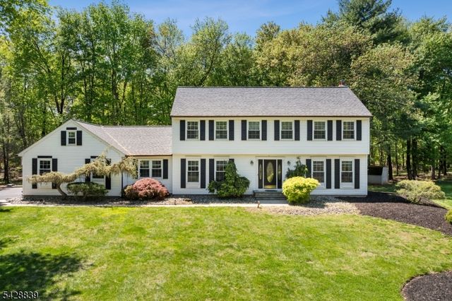 3 Kilmer Dr, Hillsborough Twp., NJ 08844