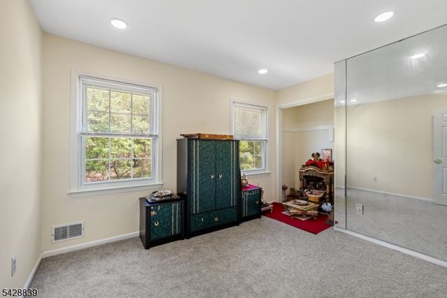 3 Kilmer Dr, Hillsborough Twp., NJ 08844