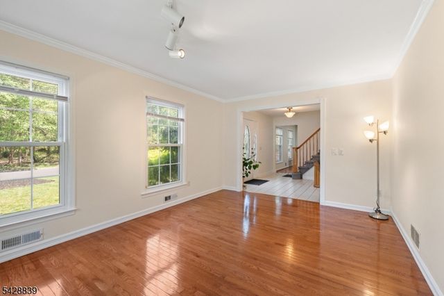 3 Kilmer Dr, Hillsborough Twp., NJ 08844