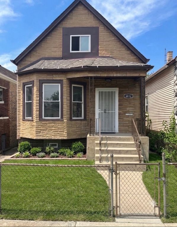 6832 S Aberdeen Street, Chicago, IL 60621