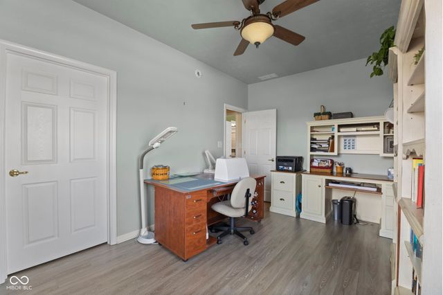 5807 Cool Hollow Way, Indianapolis, IN 46237