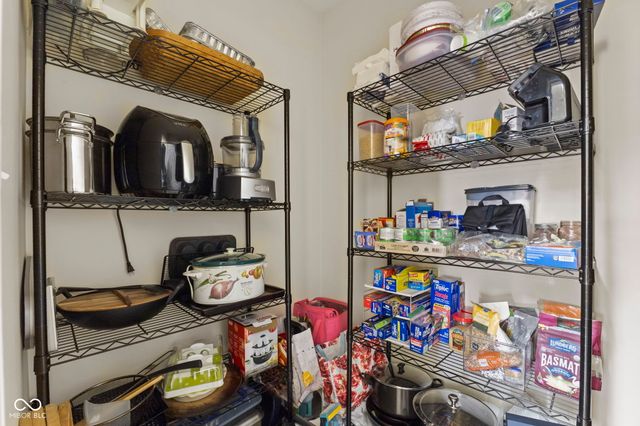 5807 Cool Hollow Way, Indianapolis, IN 46237