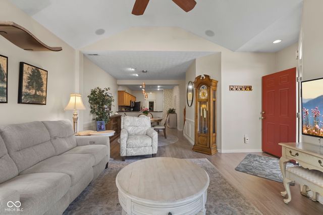 5807 Cool Hollow Way, Indianapolis, IN 46237