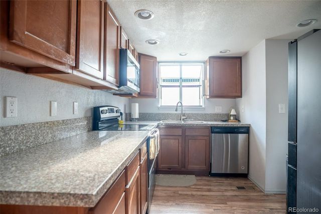4107 S Rifle Way, Aurora, CO 80013