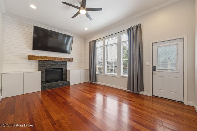 3718 Hunters Ridge Dr, Prospect, KY 40059