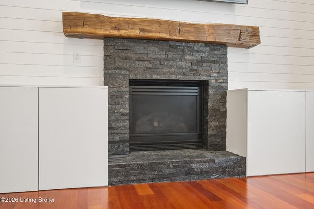 3718 Hunters Ridge Dr, Prospect, KY 40059