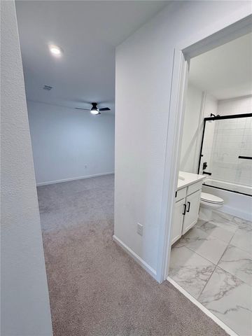 9855 WALKWAY DR, Orlando, FL 32832