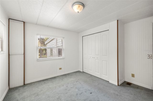 6123 RIDGEWOOD DRIVE, Zephyrhills, FL 33542