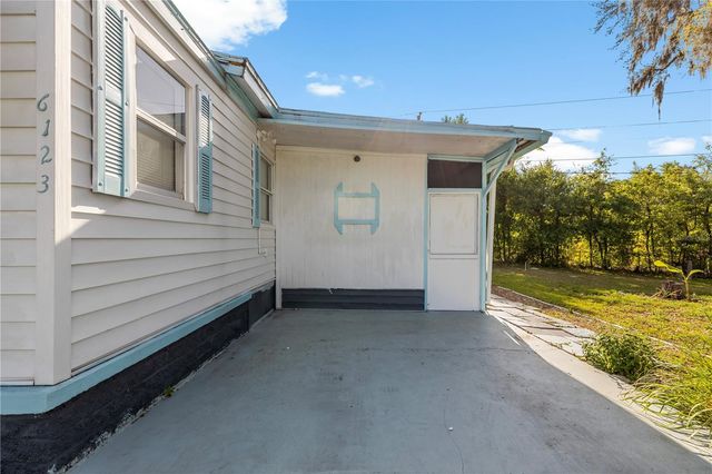 6123 RIDGEWOOD DRIVE, Zephyrhills, FL 33542