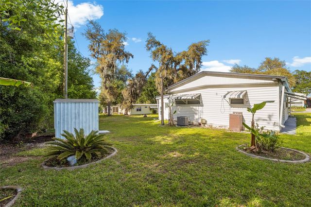 6123 RIDGEWOOD DRIVE, Zephyrhills, FL 33542