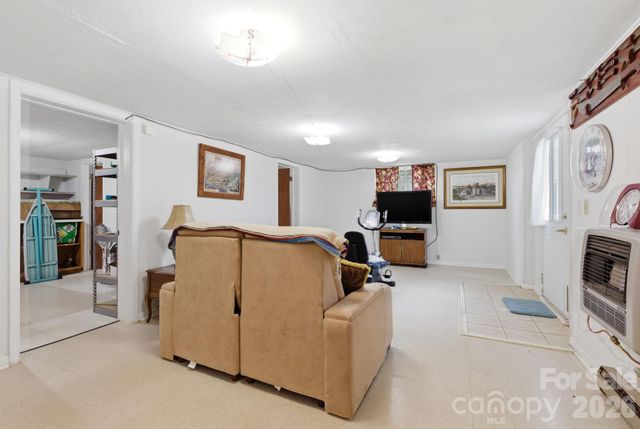 912 Briggs Street NW, Valdese, NC 28690
