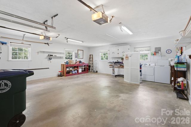 912 Briggs Street NW, Valdese, NC 28690