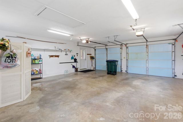 912 Briggs Street NW, Valdese, NC 28690