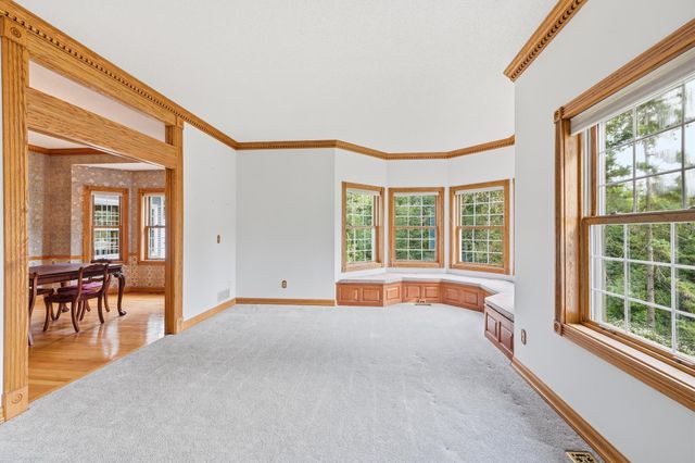 8620 Inver Grove Trail, Inver Grove Heights, MN 55076