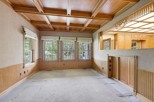 8620 Inver Grove Trail, Inver Grove Heights, MN 55076