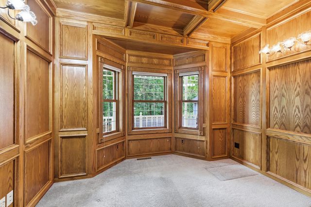 8620 Inver Grove Trail, Inver Grove Heights, MN 55076