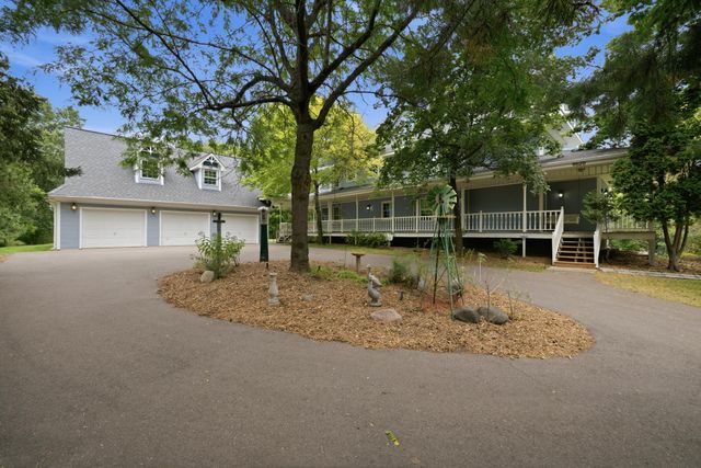 8620 Inver Grove Trail, Inver Grove Heights, MN 55076
