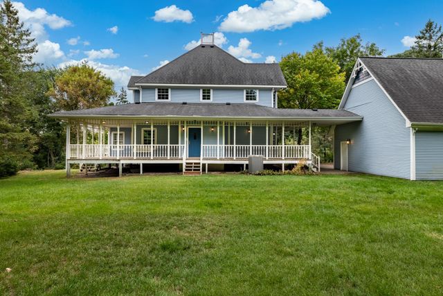 8620 Inver Grove Trail, Inver Grove Heights, MN 55076