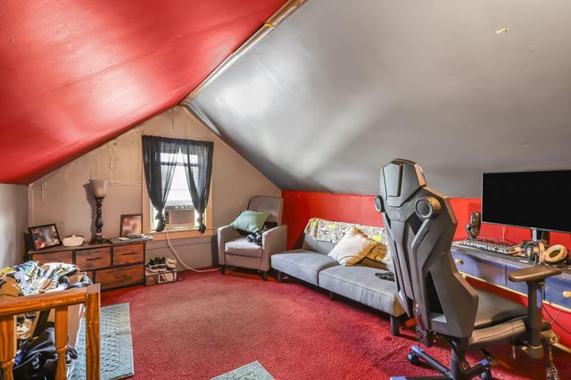 93 S 4th Street, Newark, OH 43055