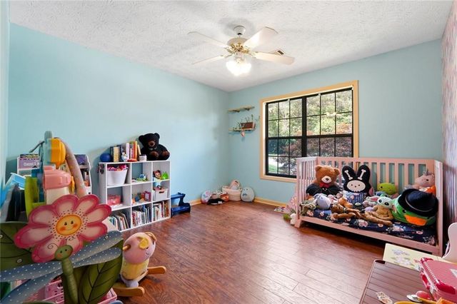 5548 Elderberry Lane, Flowery Branch, GA 30542