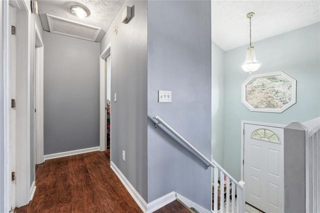 5548 Elderberry Lane, Flowery Branch, GA 30542